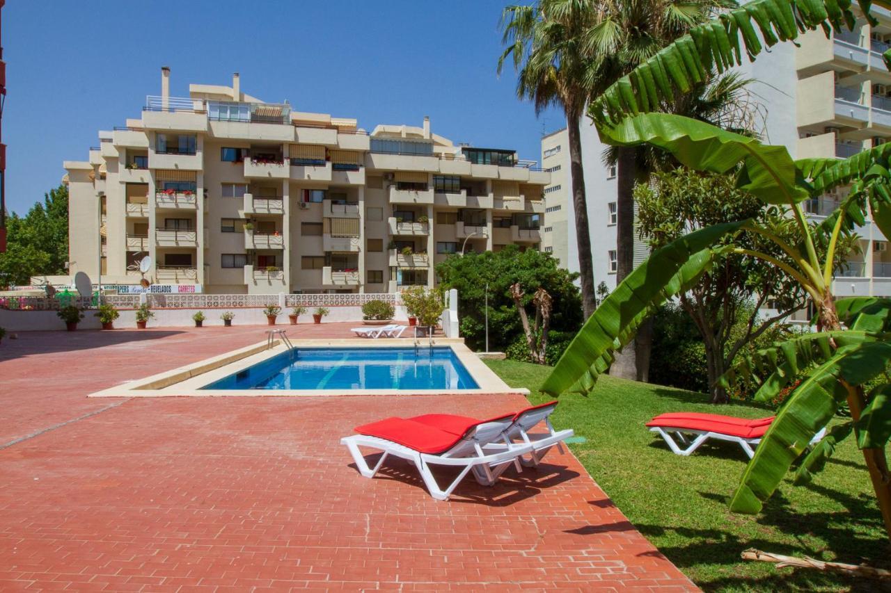 Lydia Uno Apartment Торемолинос Екстериор снимка