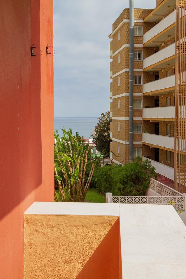 Lydia Uno Apartment Торемолинос Екстериор снимка